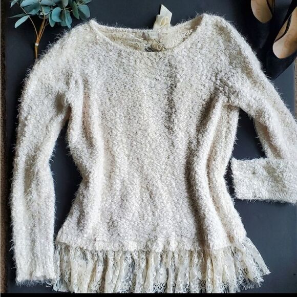 Altar'd State Cream Popcorn style Sweater - Picture 1 of 10